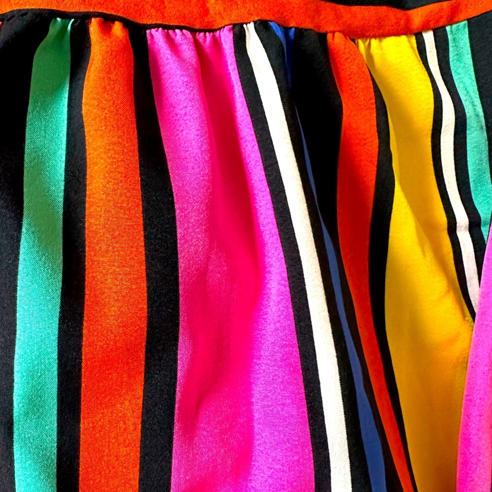 SHEIN never worn, MAXI dress. BEAUTIFUL colors for summer/spring!